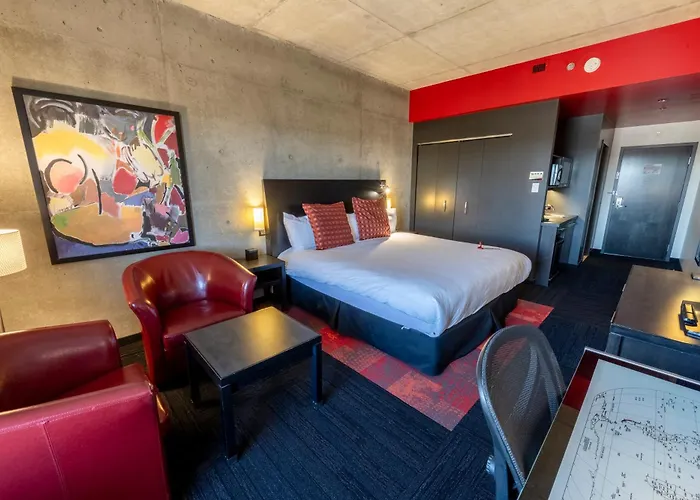 Grand Times Hotel - Aeroport De Quebec